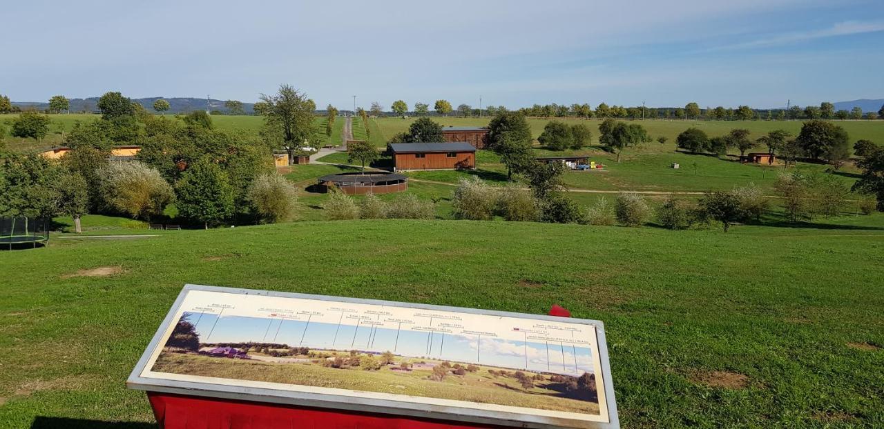 Hotel Horse Riding - Jezdecky Areal Tršice 外观 照片